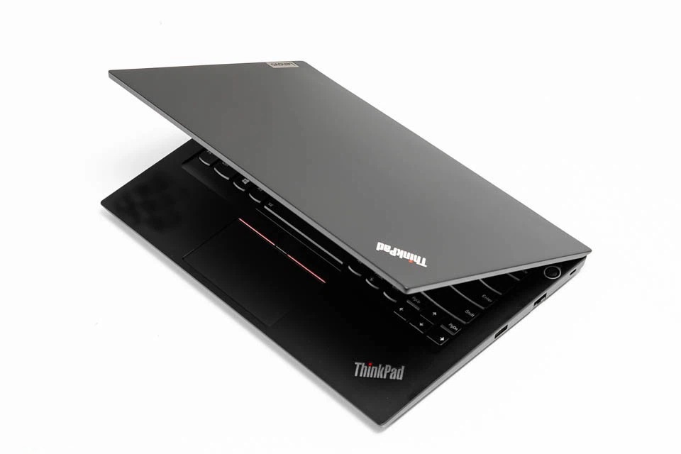 Lenovo ThinkPad E14 Gen 4 (ảnh 7)